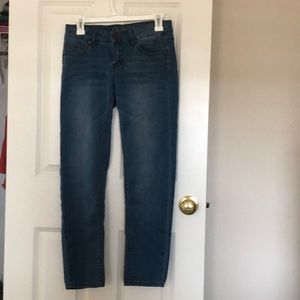 Delias super skinny jeans